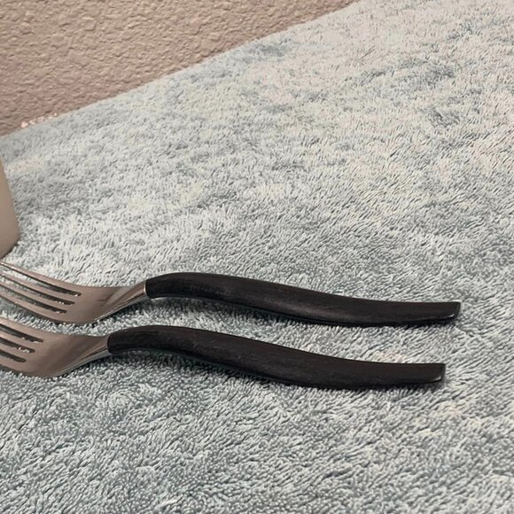 Vintage Black Handle Café Bistro Style Stainless Flatware Salad Forks-Set of 2 - Picture 3 of 4